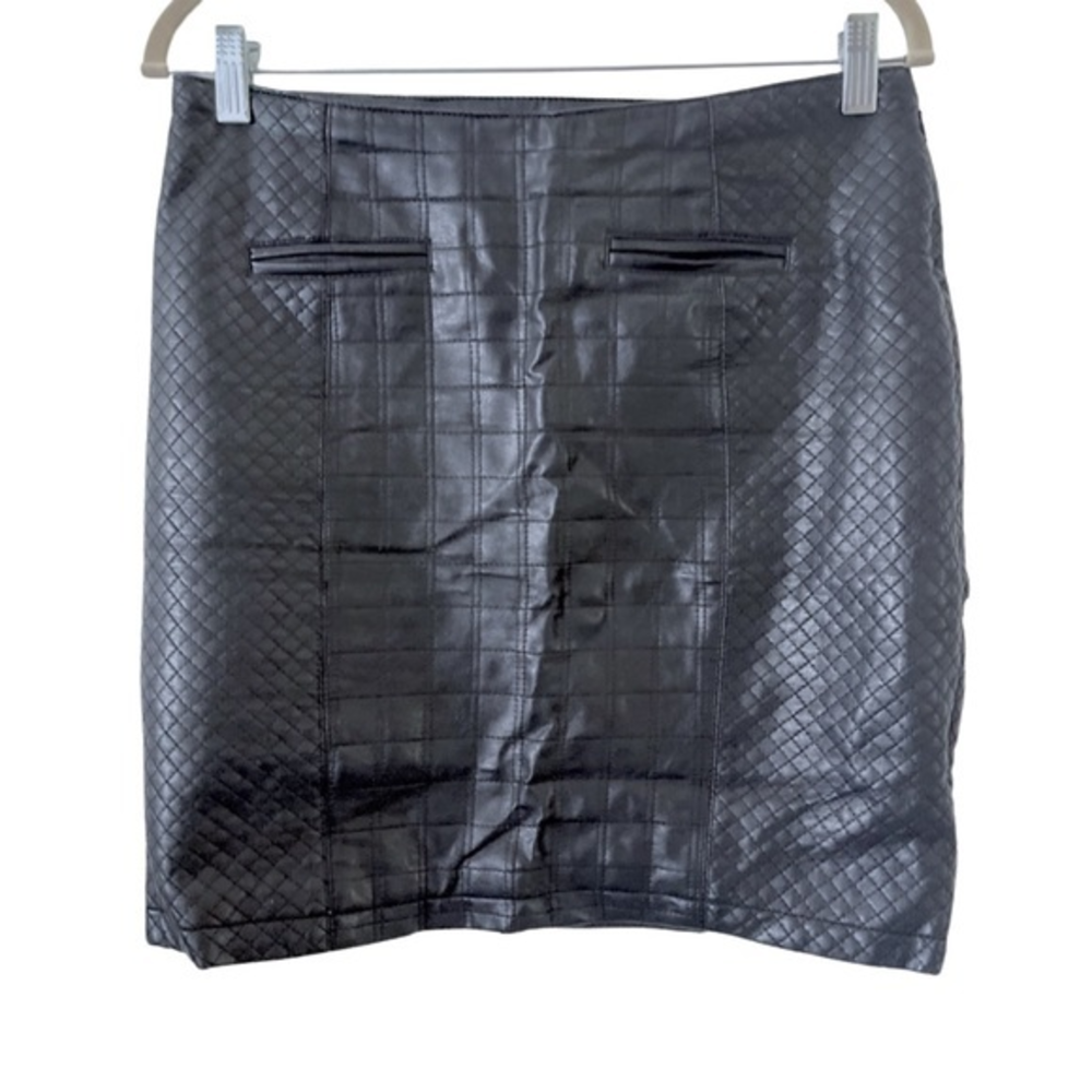 ANN TAYLOR VEGAN LEATHER MINI SKIRT